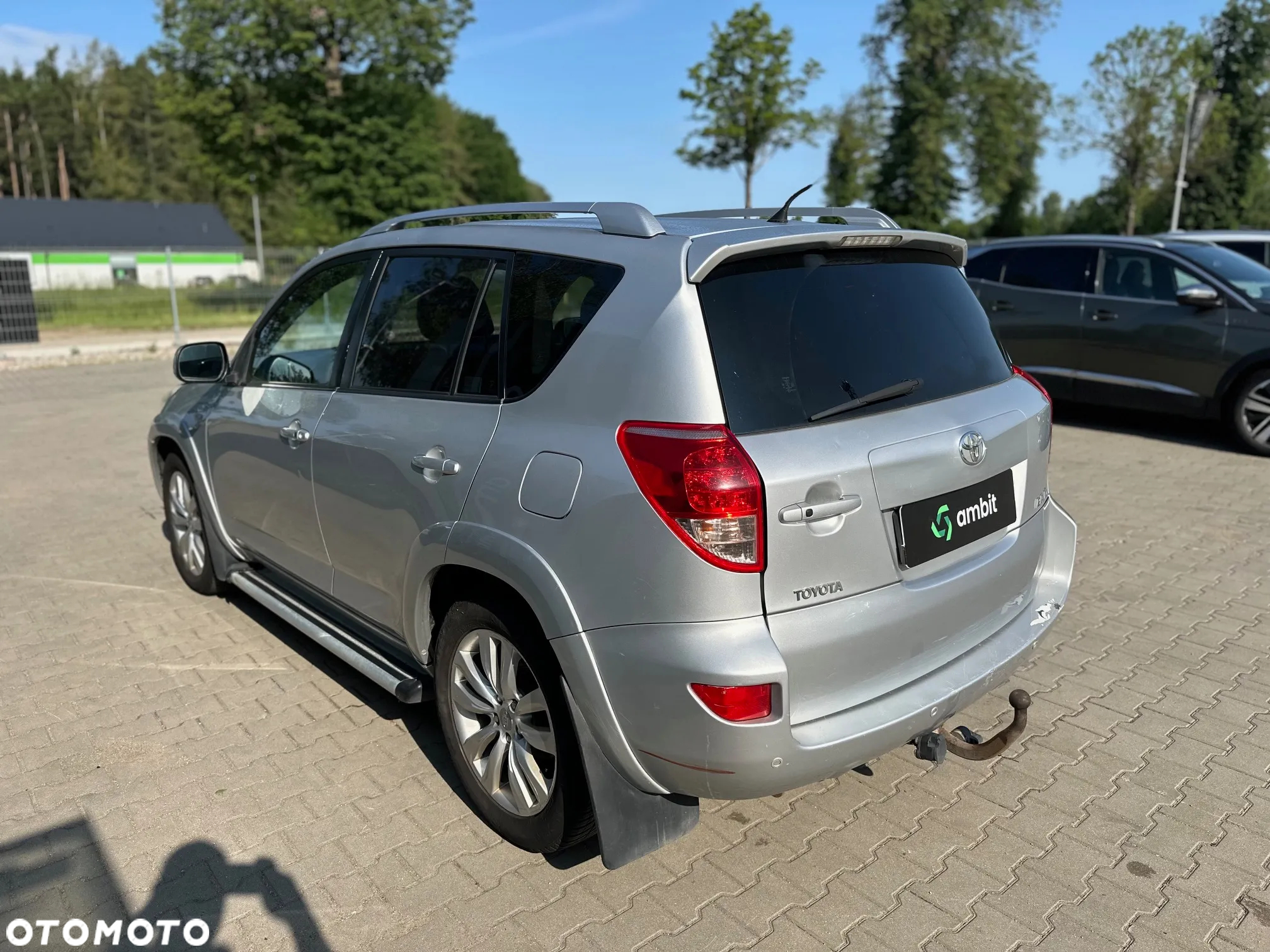 Toyota RAV4 - 6