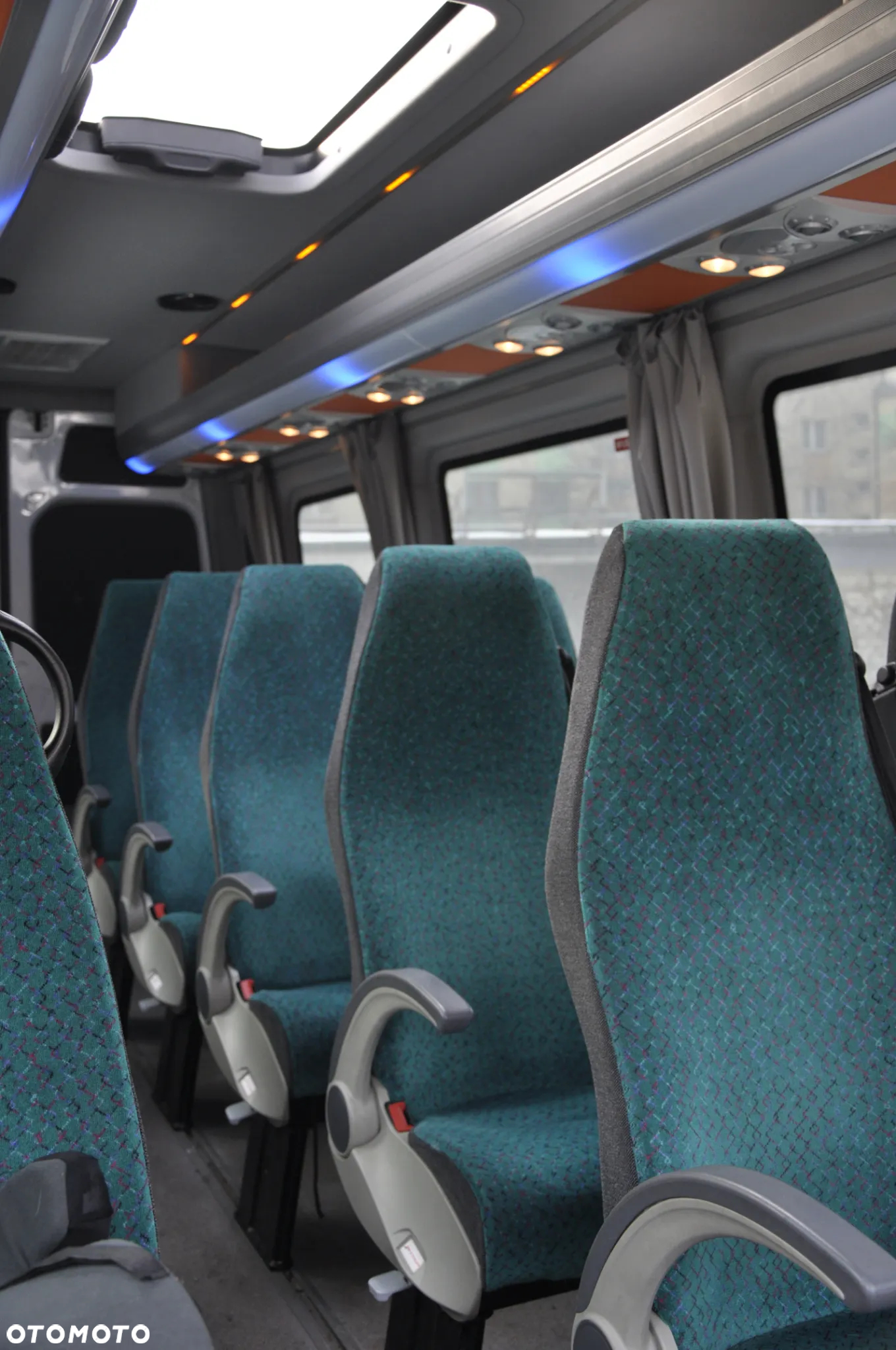 Mercedes-Benz Sprinter - 6