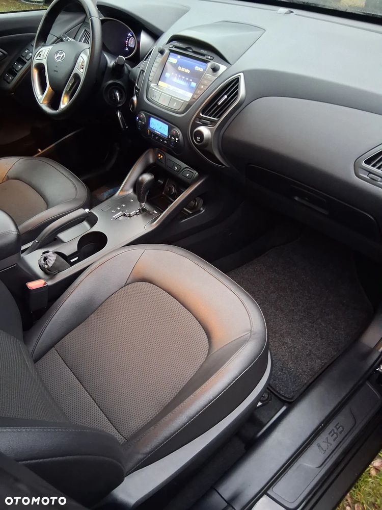 Hyundai ix35 2.0 2WD Automatik Trend - 11