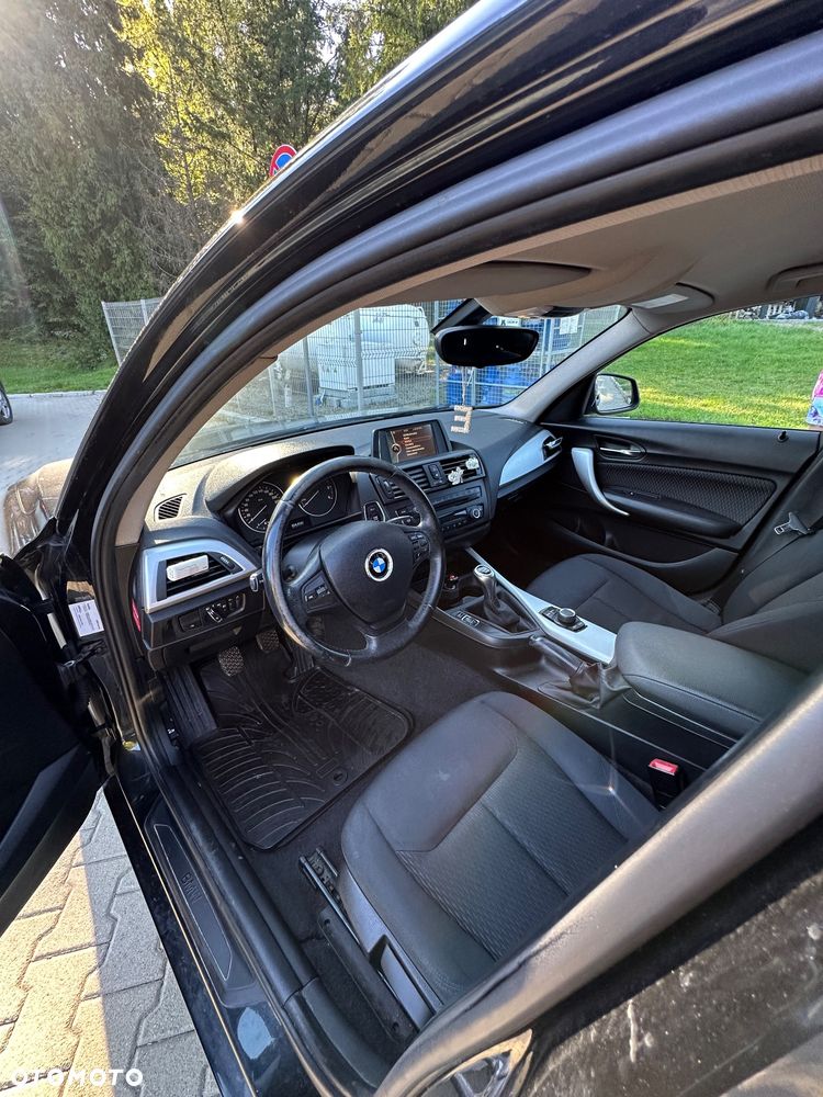 BMW Seria 1 116d - 8