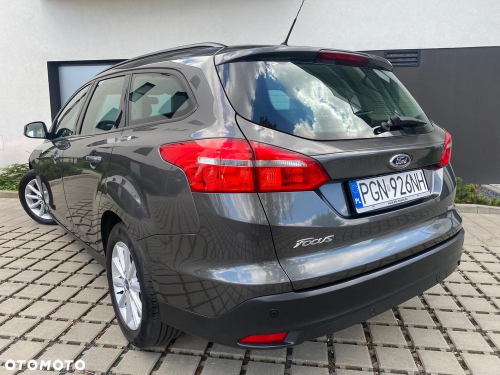 Ford Focus 1.0 EcoBoost STart-Stopp-System TITANIUM - 3