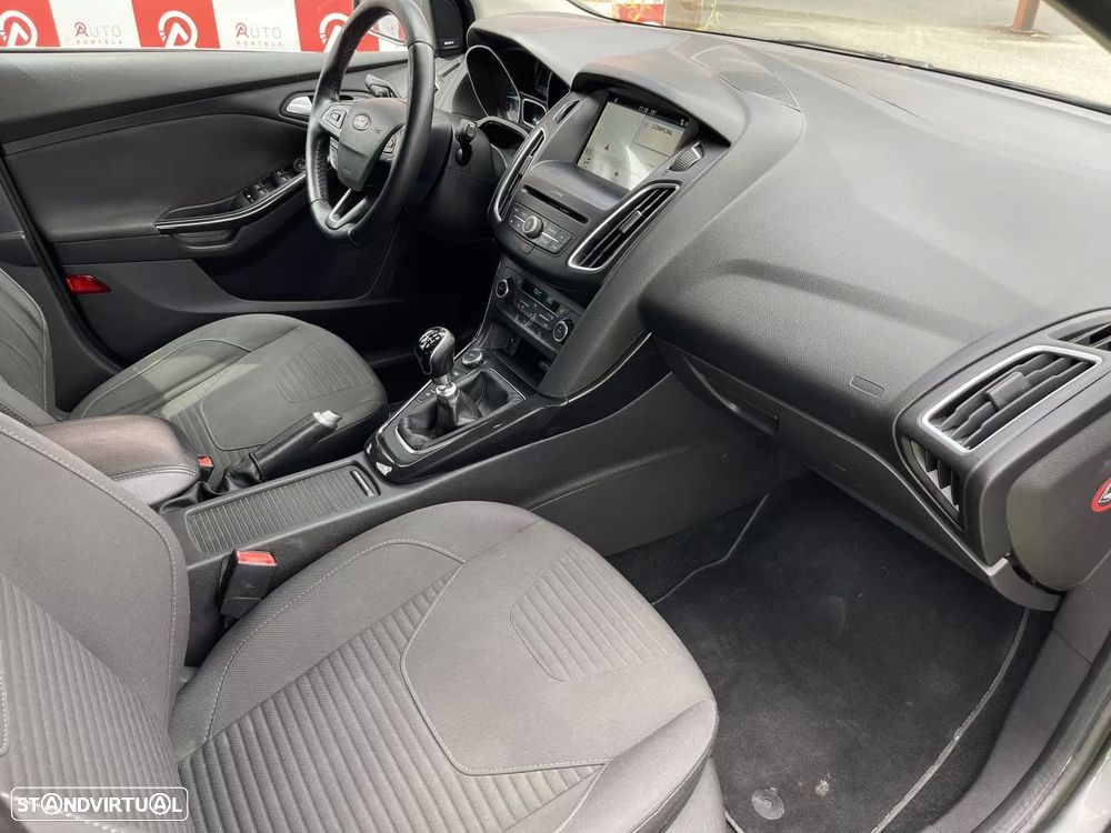 Ford Focus 1.5 TDCi Titanium - 13