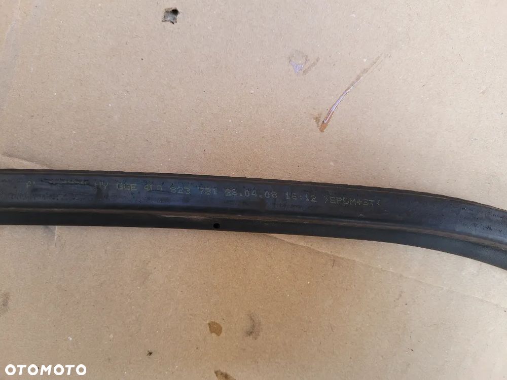 USZCZELKA ŚCIANY GRODZIOWEJ AUDI Q7 4L 4L0823731 - 2