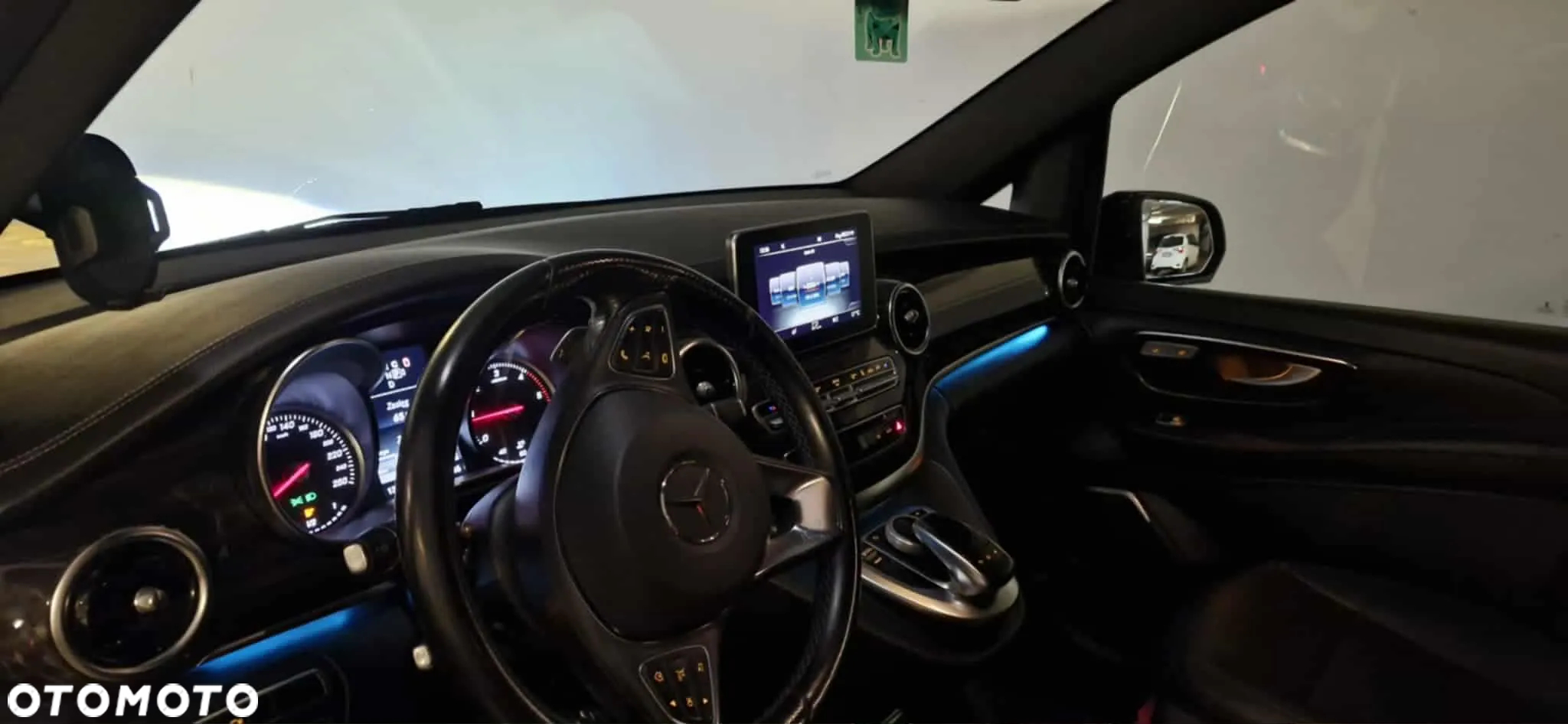 Mercedes-Benz Klasa V 250 (BlueTEC) d Avantgarde 7G-Tronic (d³ugi) - 13