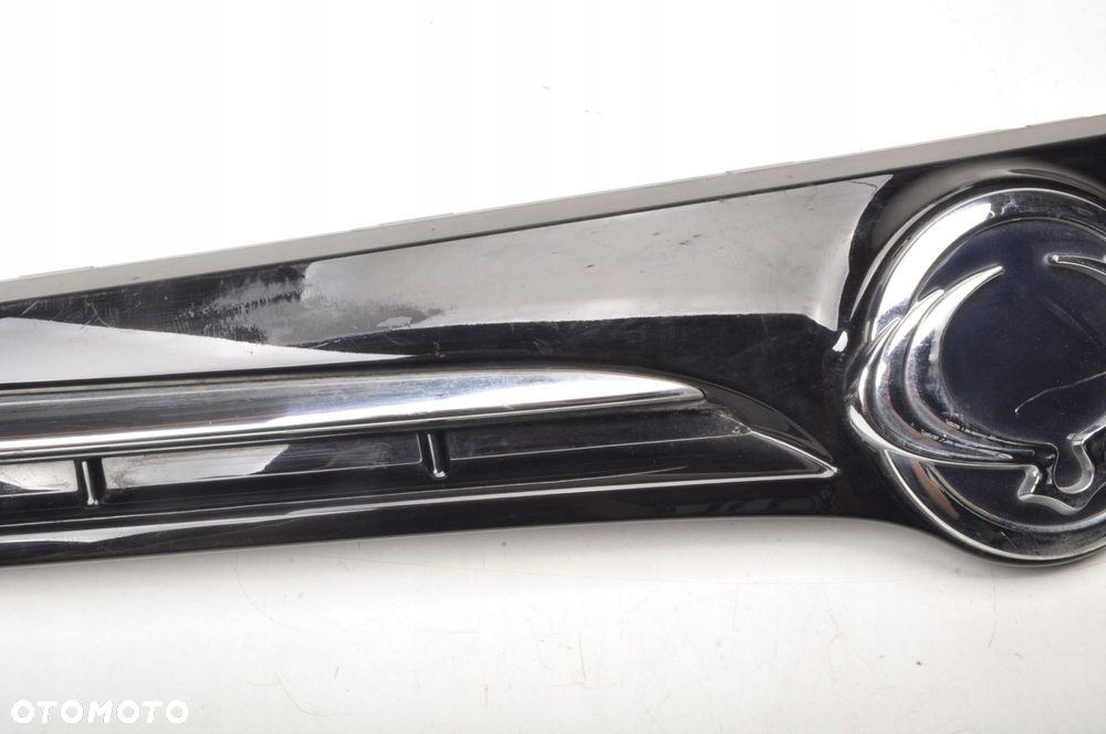 SSANGYONG TIVOLI LIFT ATRAPA GRILL 78771-35000 - 3