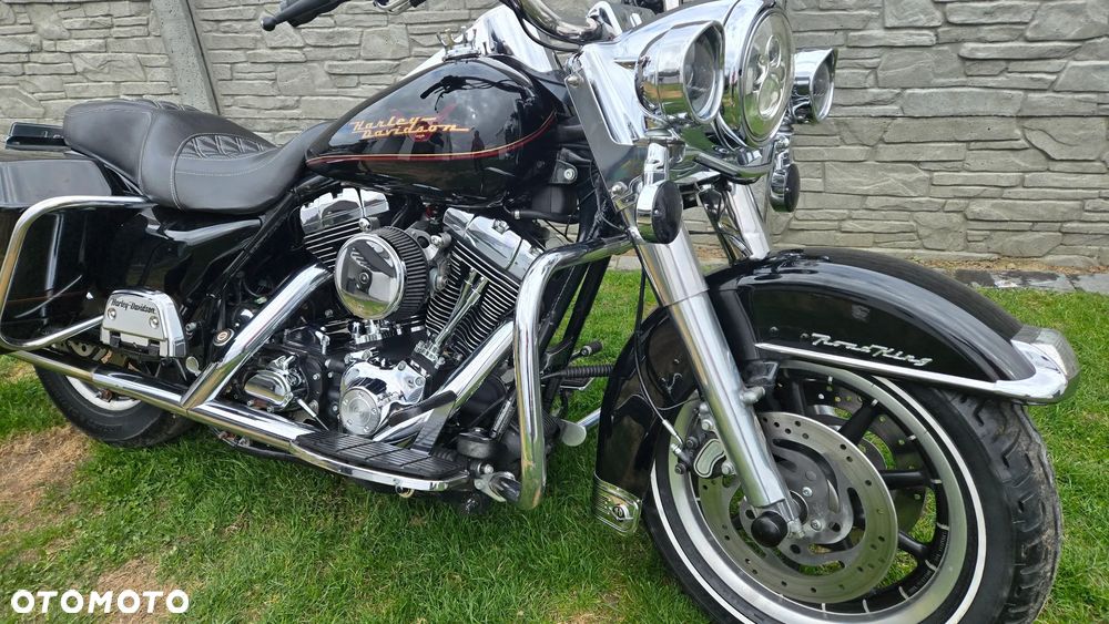 Harley-Davidson Touring Road King - 12