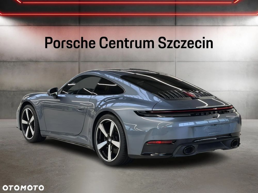 Porsche 911 Carrera S - 3