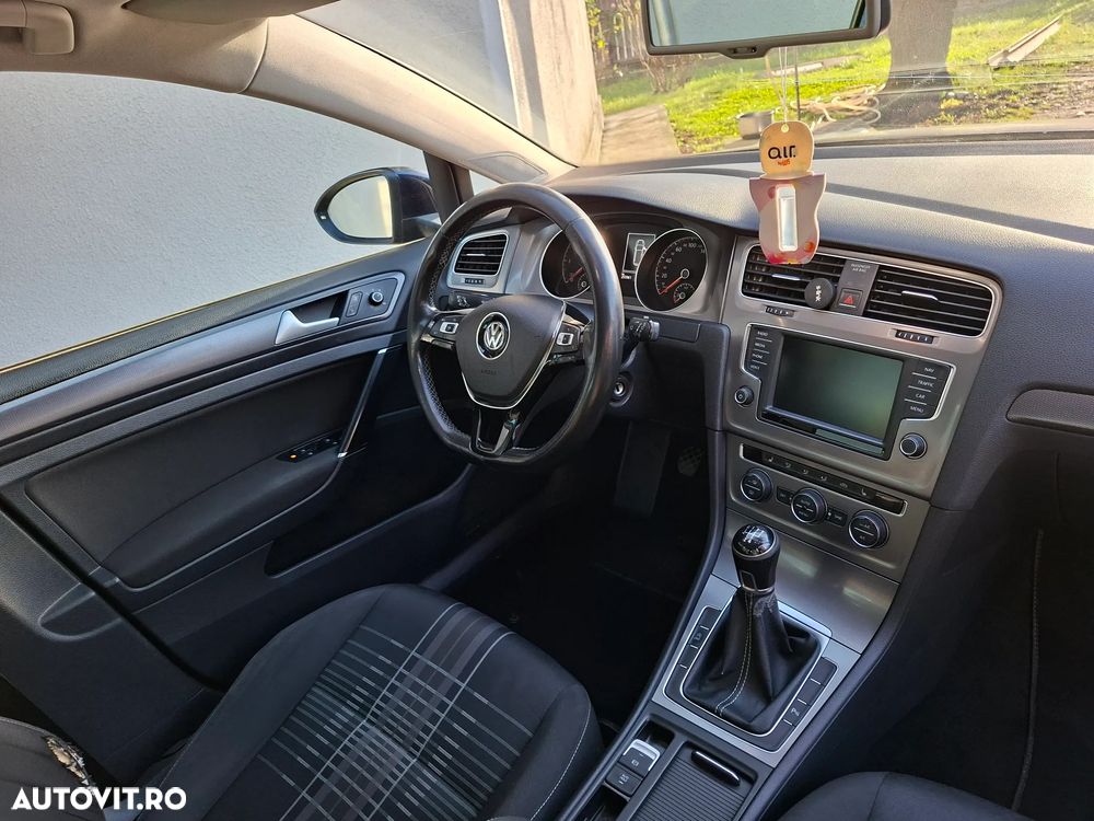 Volkswagen Golf 1.6 TDI BlueMotion Technology Lounge - 14