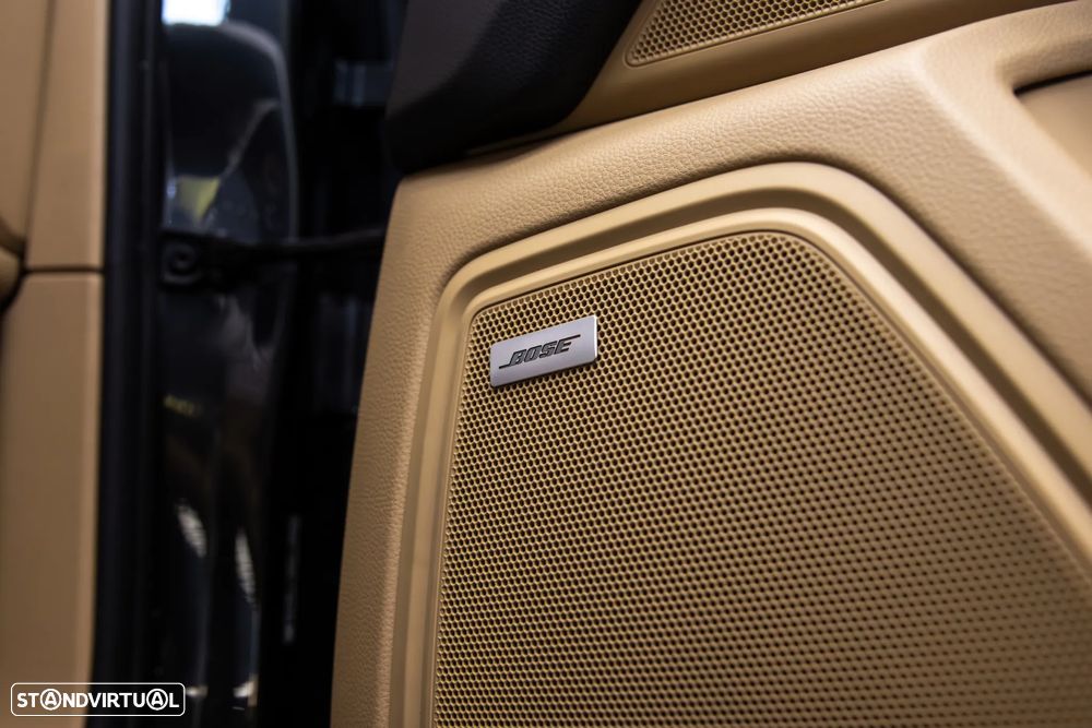 Porsche Macan S - 26