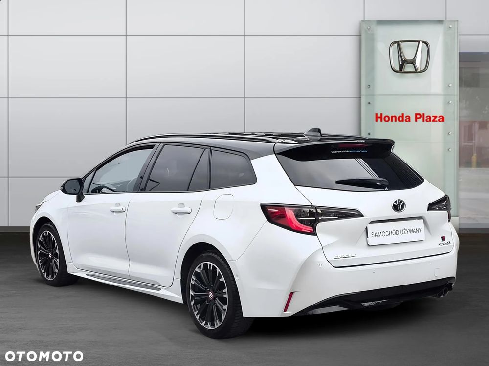 Toyota Corolla 2.0 Hybrid GR Sport - 3