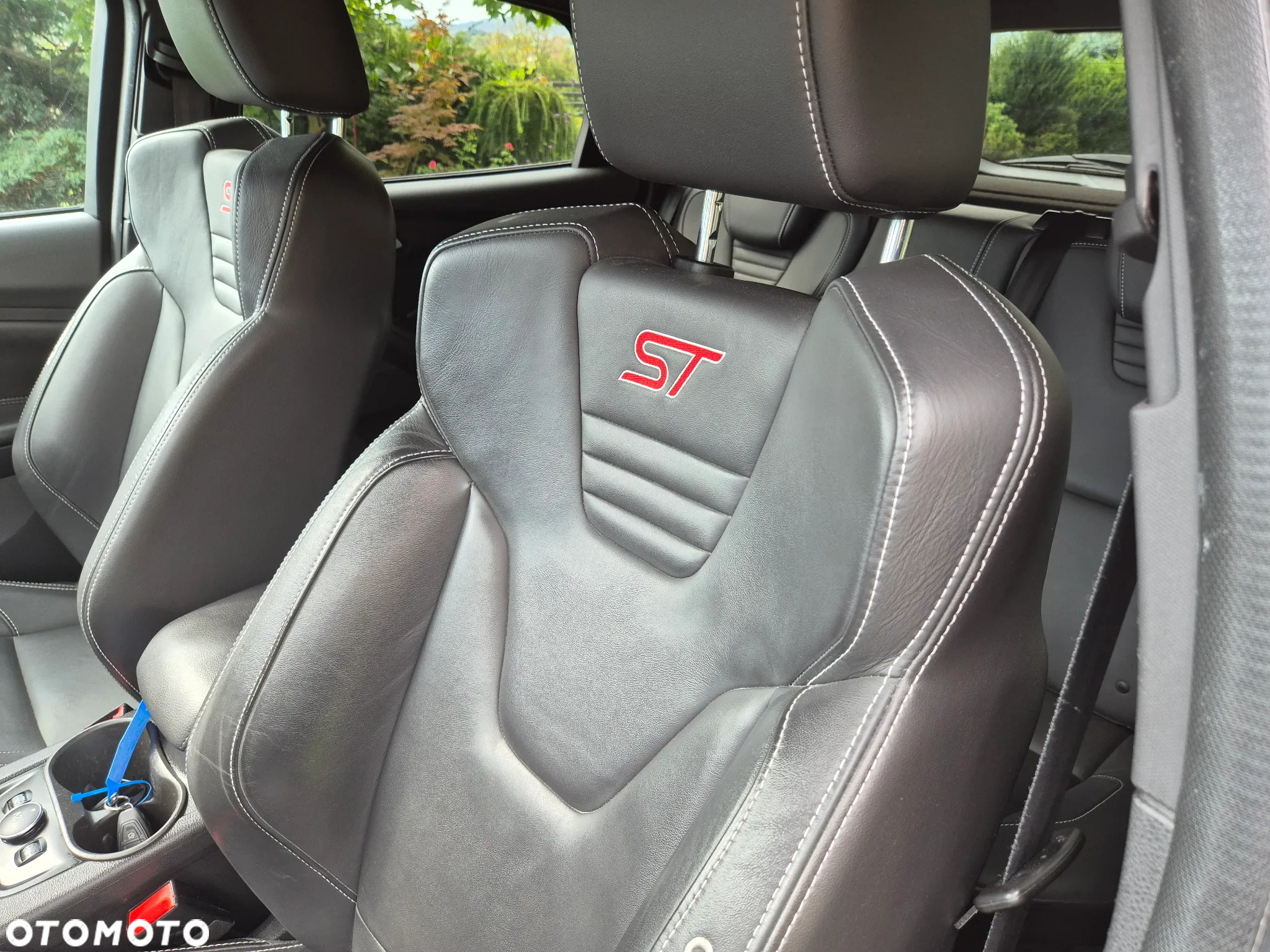 Ford Focus 2.0 EcoBoost ST mit Leder-Sport-Paket - 7