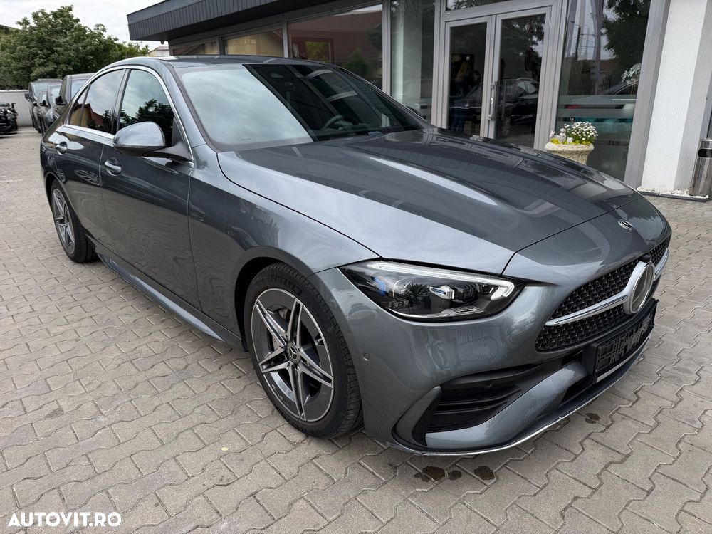 Mercedes-Benz C 300 4MATIC 9G-TRONIC AMG Line - 8