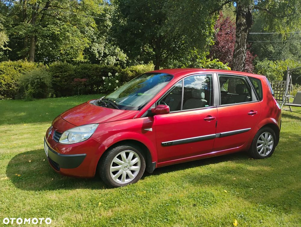 Renault Scenic - 1