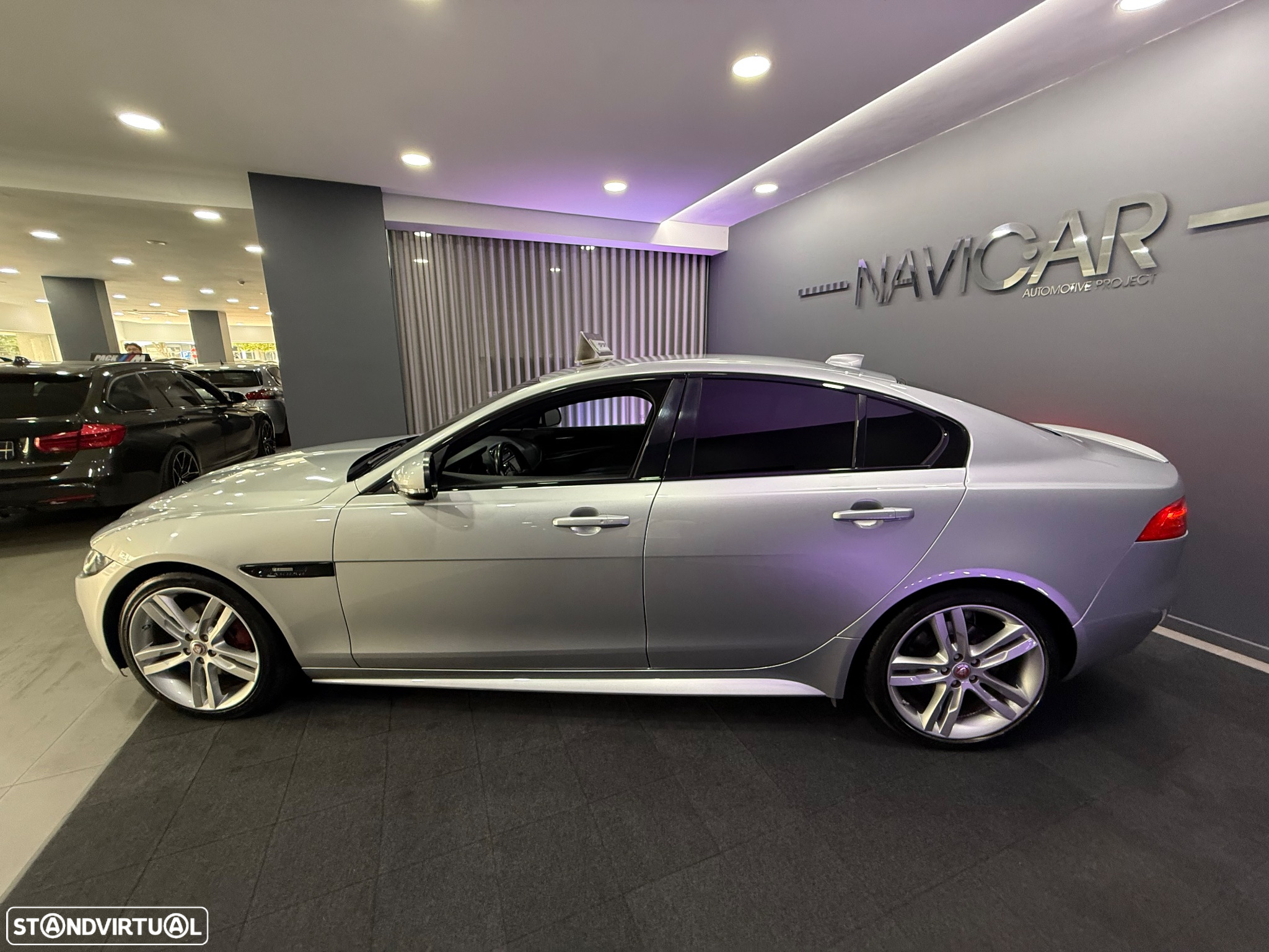 Jaguar XE 2.0 D R-Sport Aut. - 11