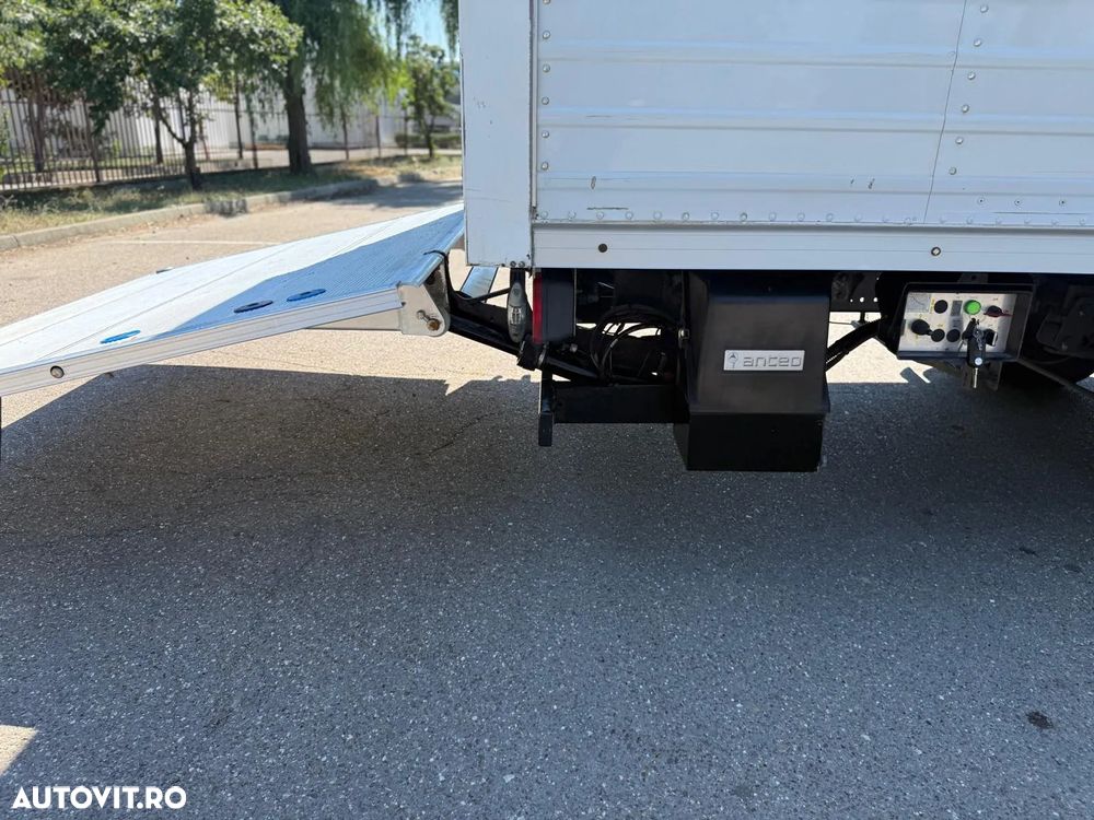 Iveco Daily - 12
