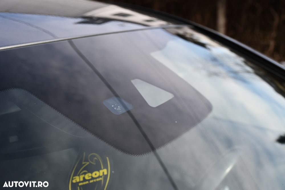 Mercedes-Benz C 200 MHEV - 26