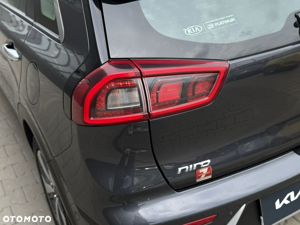 Kia Niro 1.6 GDI Hybrid L - 36