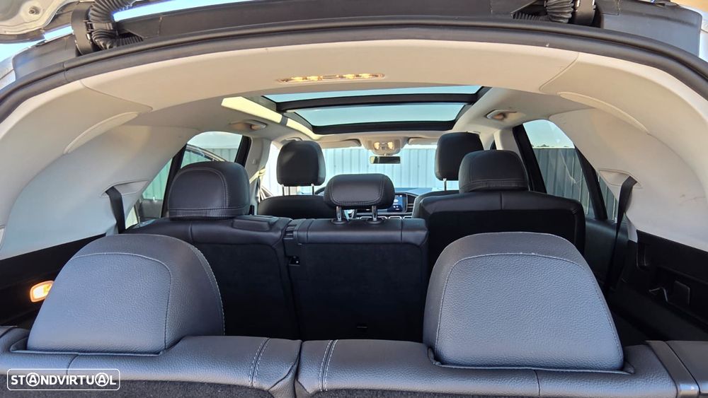 Mercedes-Benz GLE 400 d 4Matic - 33