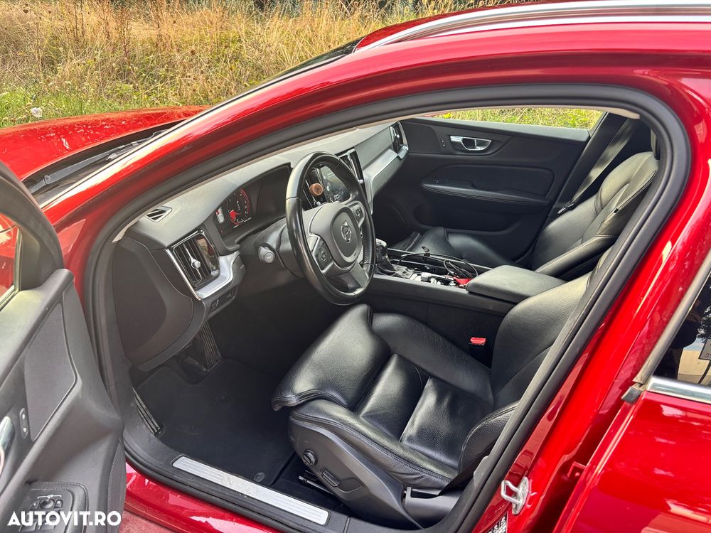 Volvo V60 D3 Momentum Pro - 7