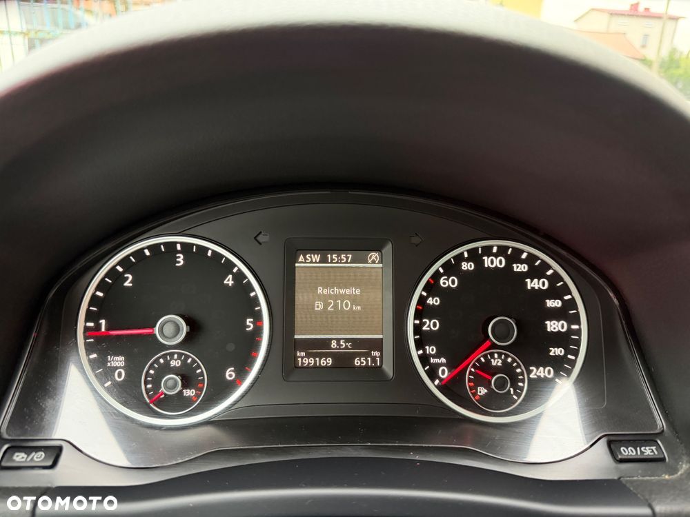 Volkswagen Tiguan 2.0 TDI DPF 4Motion BlueMotion Technology DSG Exclusive - 36