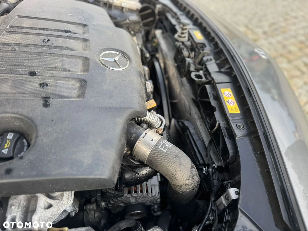 Mercedes-Benz CLA 200 d 8G-DCT AMG Line - 6