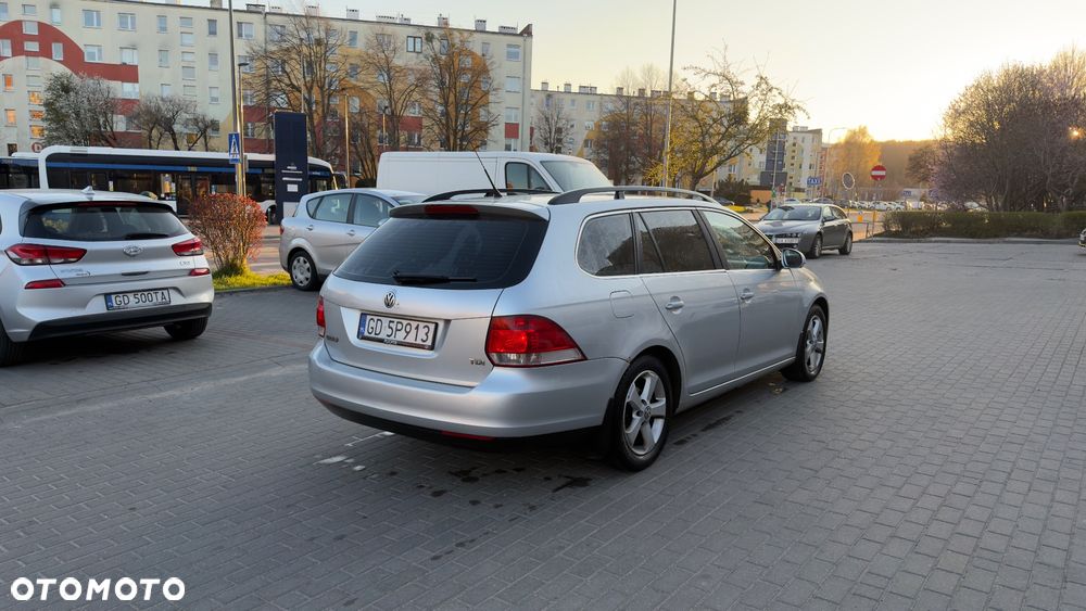 Volkswagen Golf 1.9 TDI Comfortline - 6