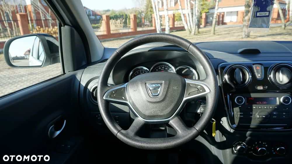 Dacia Lodgy 1.5 Blue dCi Laureate S&S EU6d - 27