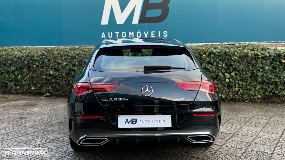 Mercedes-Benz CLA 250 e Shooting Brake AMG Line - 27