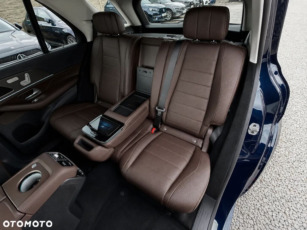 Mercedes-Benz GLE - 28