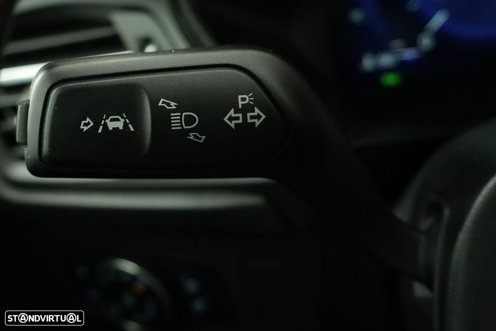 Ford Focus SW 1.0 EcoBoost MHEV ST-Line Aut. - 17