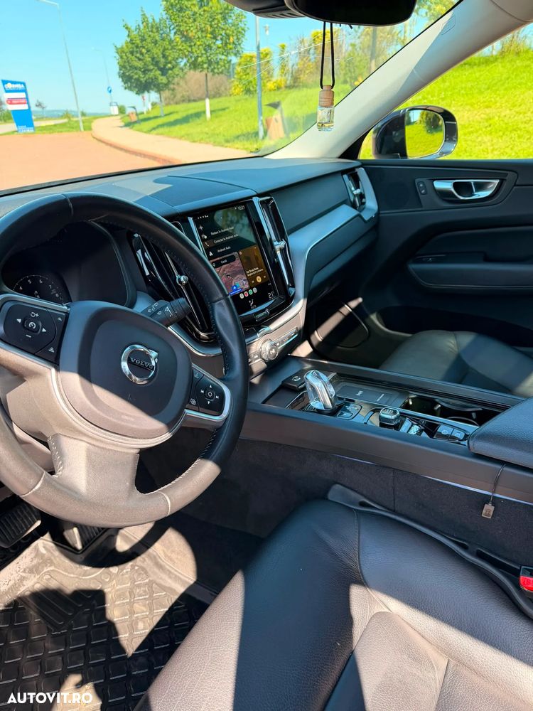 Volvo XC 60 - 11
