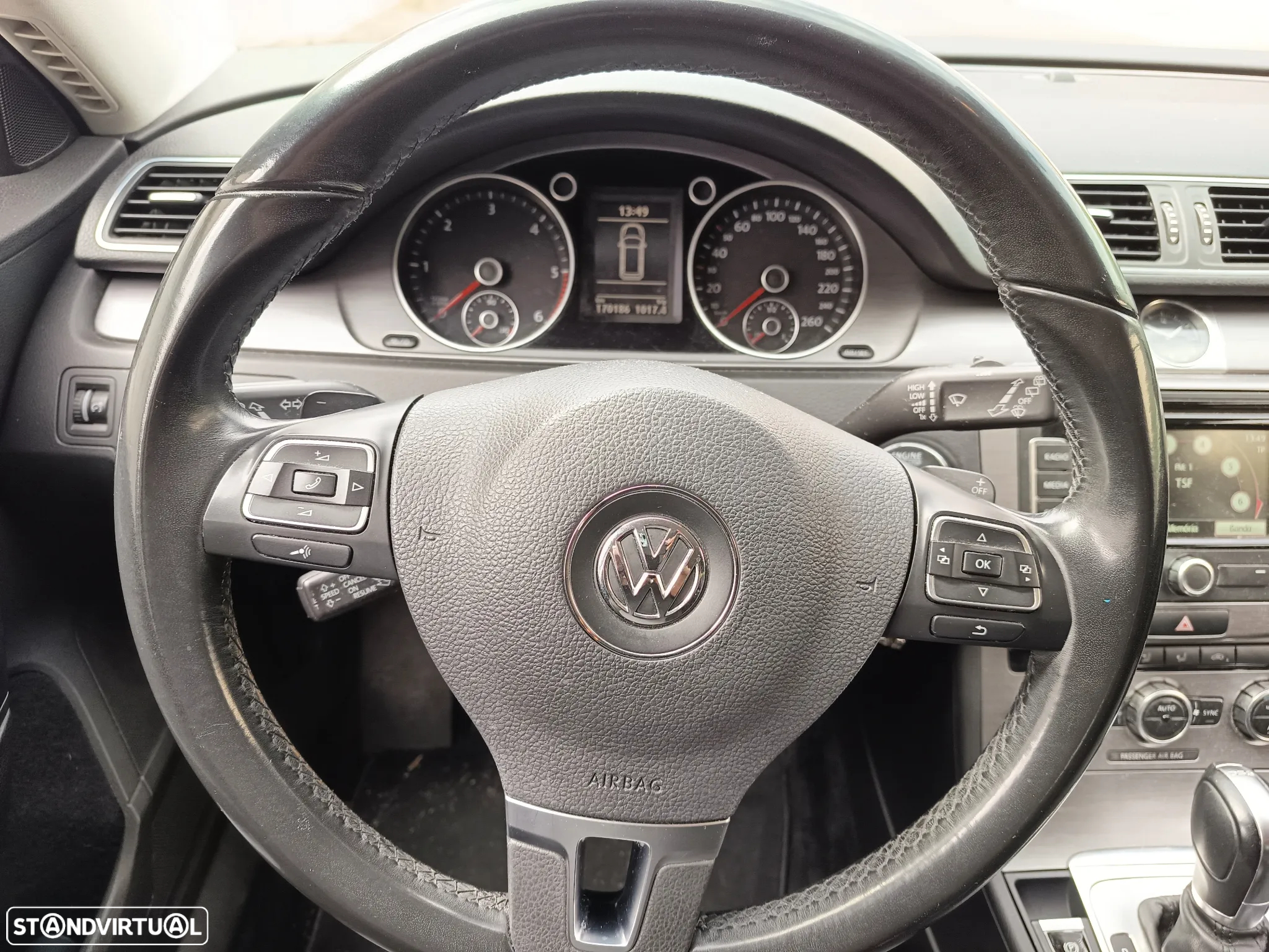 VW Passat Variant - 11