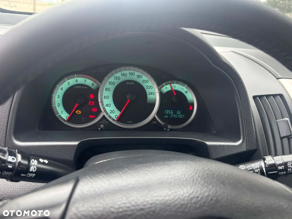 Toyota Corolla Verso 1.8 Sol 7os - 7