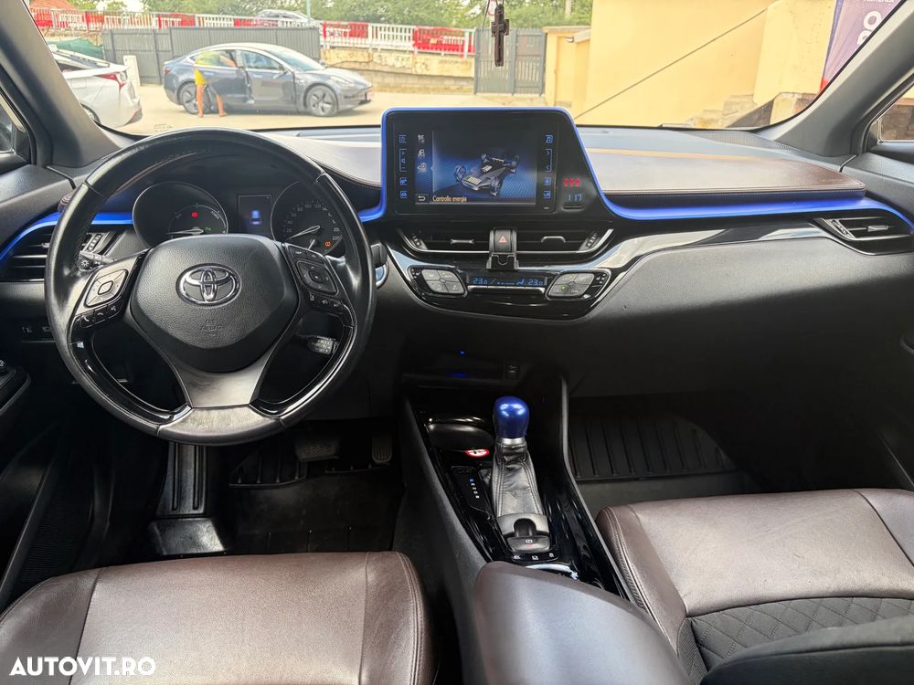 Toyota C-HR Business-Edition - 6