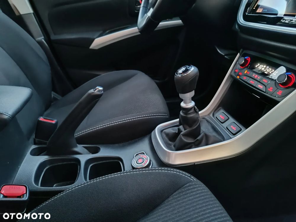 Suzuki SX4 - 8
