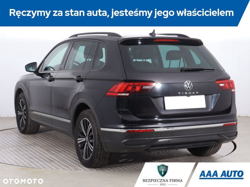 Volkswagen Tiguan - 6
