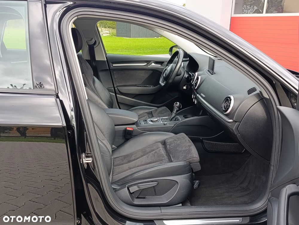 Audi A3 Sportback - 27