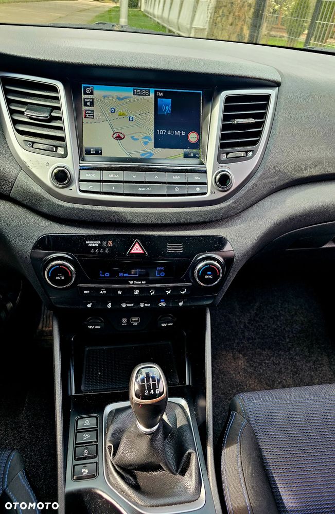 Hyundai Tucson blue 1.7 CRDi 2WD Advantage - 17