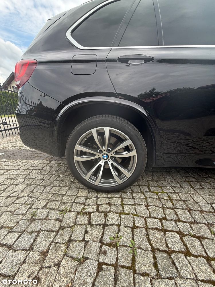 BMW X5 xDrive40d - 7