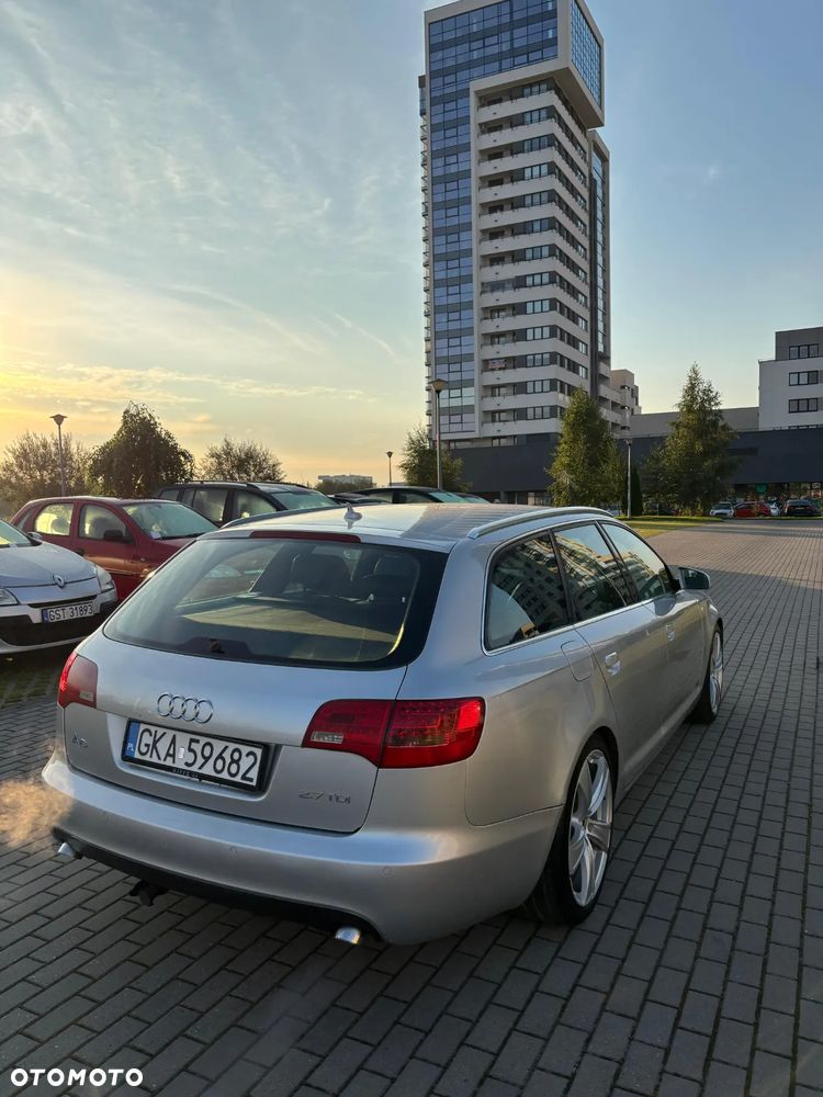 Audi A6 - 4