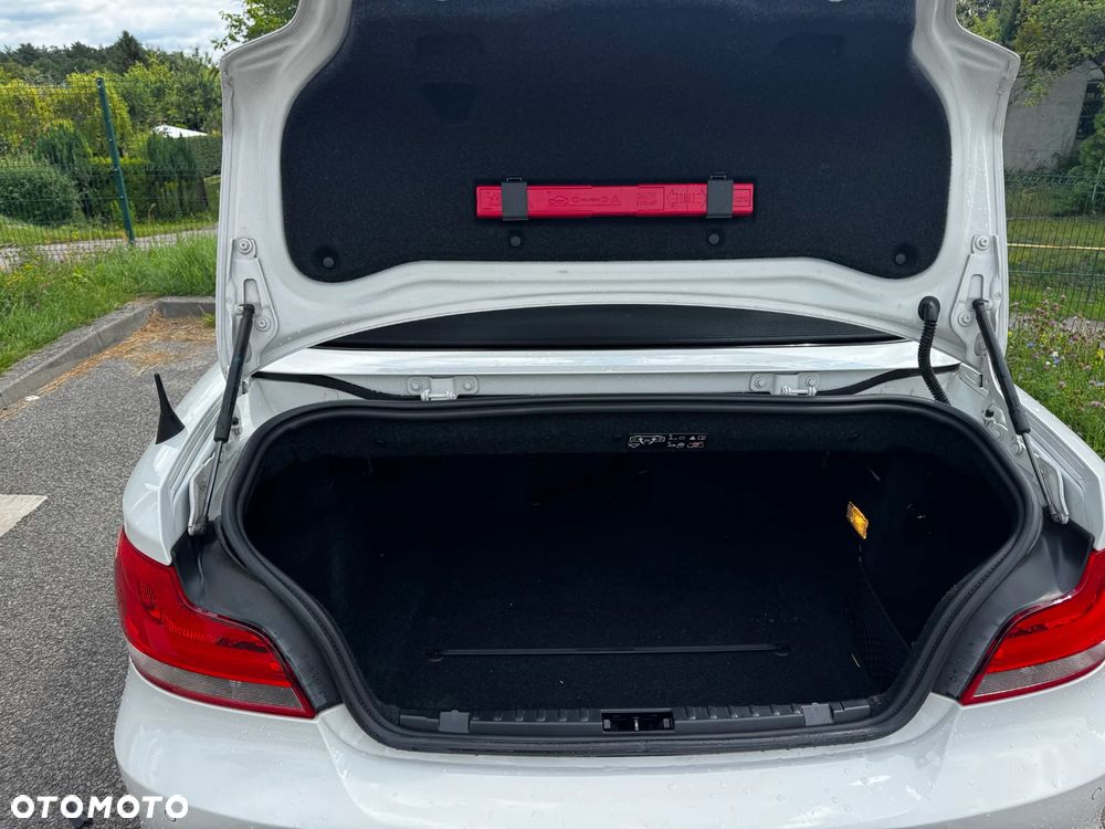 BMW Seria 1 118i - 23