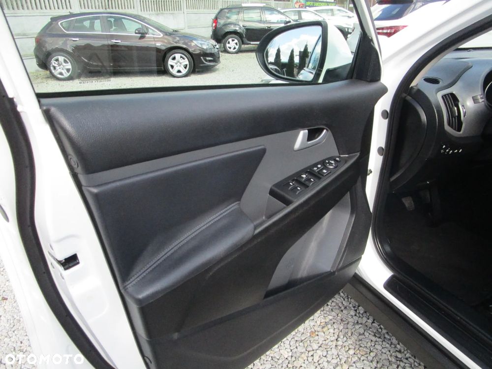 Kia Sportage 1.6 GDI Business Line L 2WD - 22