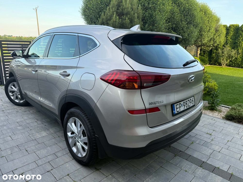 Hyundai Tucson - 2