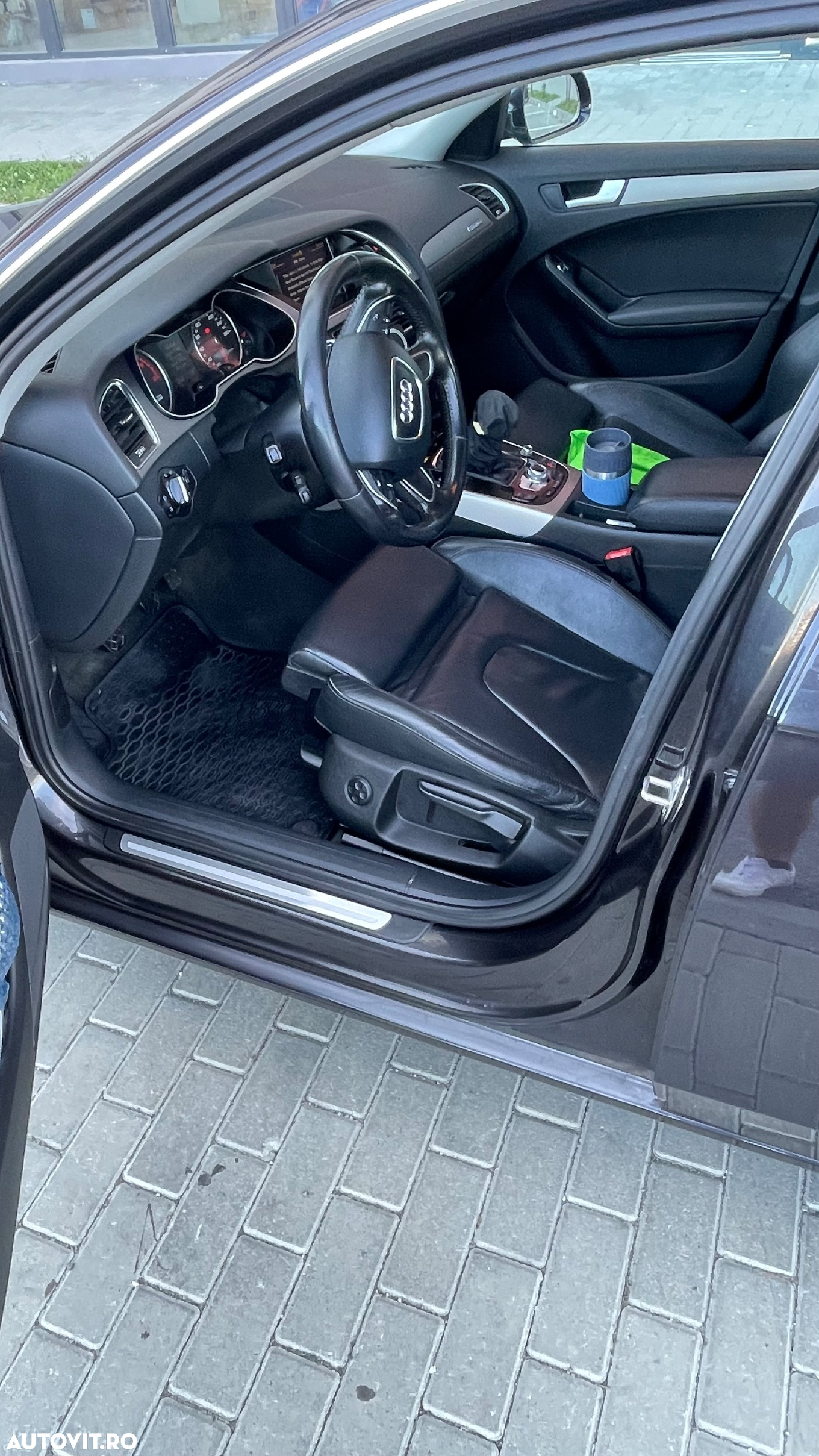 Audi A4 Avant 2.0 TDI quattro - 8