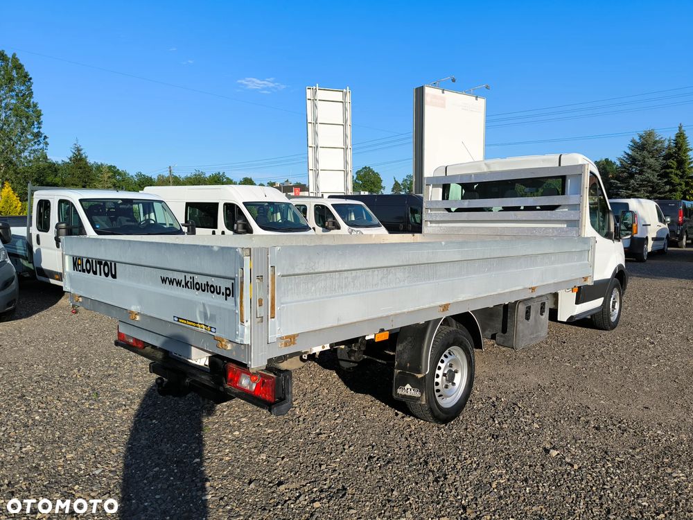 Ford Transit - 5