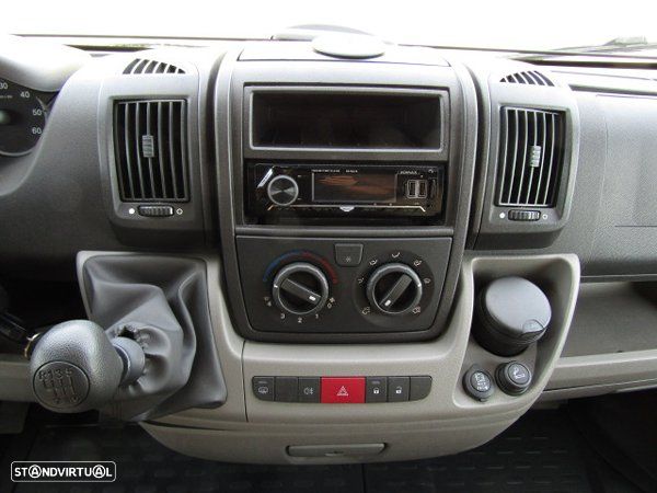 Challenger Genesis 36 Cama Francesa e Cama Basculante - 21