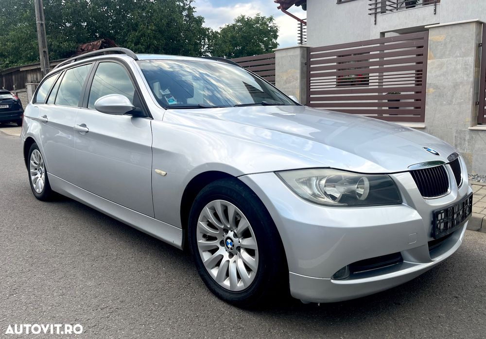 BMW Seria 3 320d DPF Aut. - 2