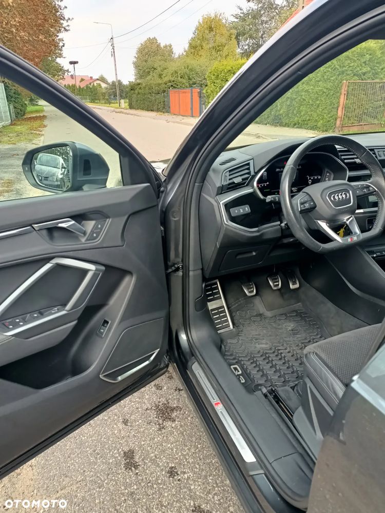 Audi Q3 35 TFSI S-Line - 21