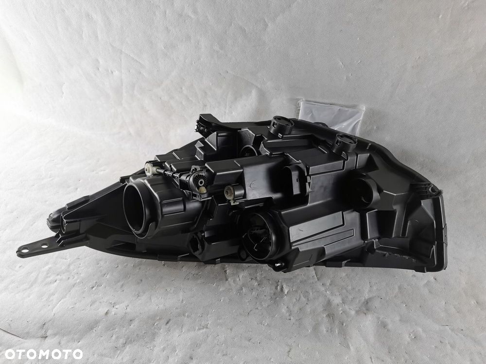 CHERY TIGGO 4 REFLEKTOR PRAWY LAMPA 605000110AA - 9