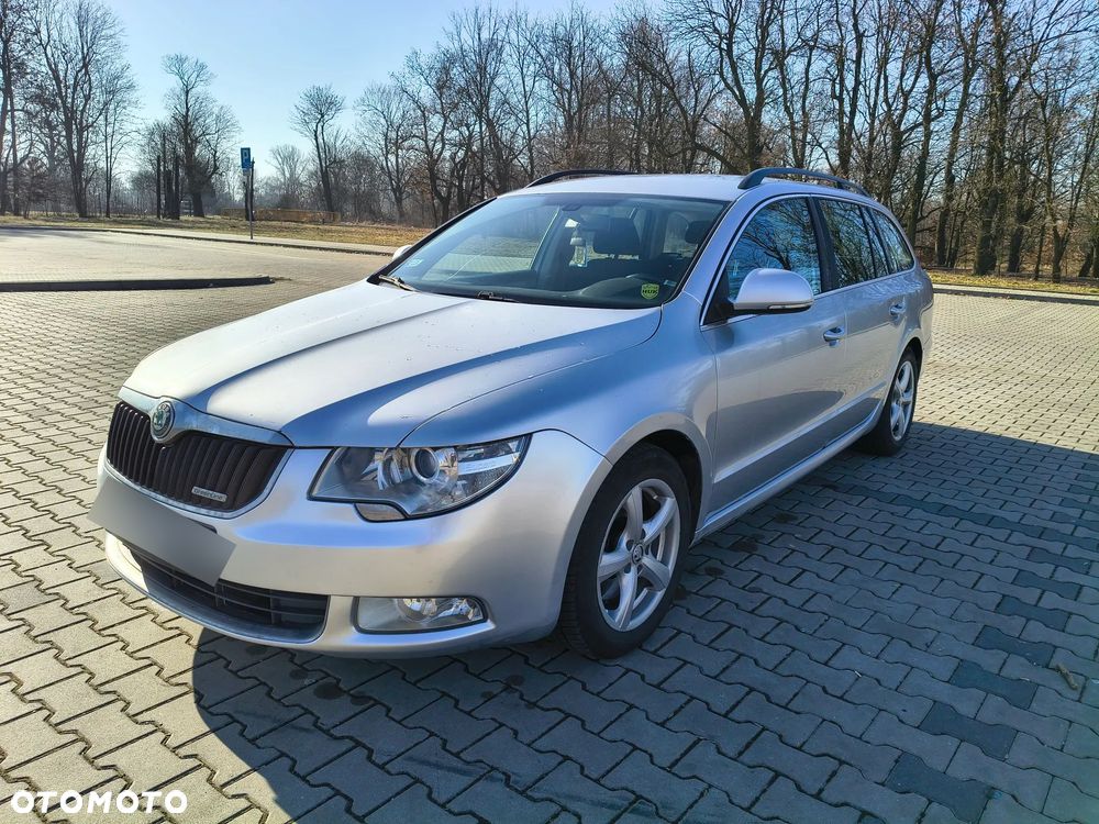 Skoda Superb 1.6 TDI GreenLine - 2